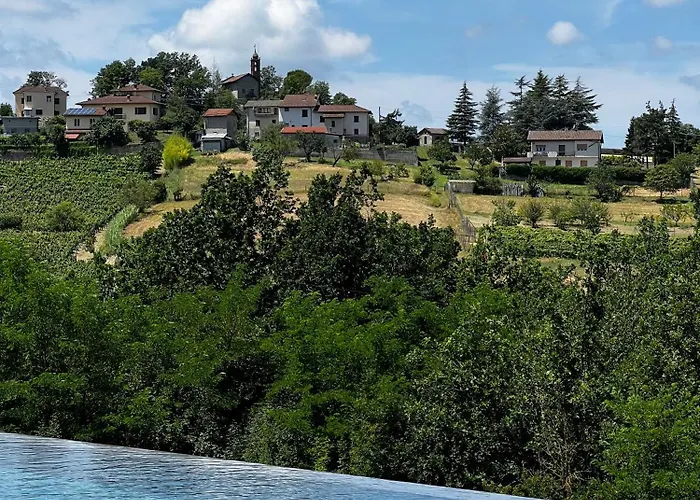 Cascina Gazzeri Ξενοδοχείο με διαμερίσματα 4*